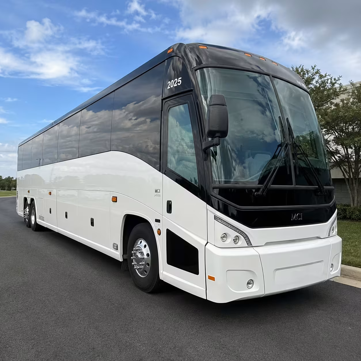 gresham airport shuttle buses to portland international airport