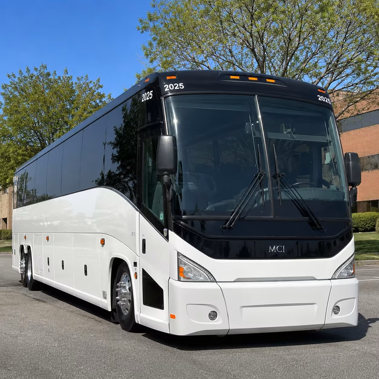 gresham employee shuttle bus rentals for max corridor businesses
